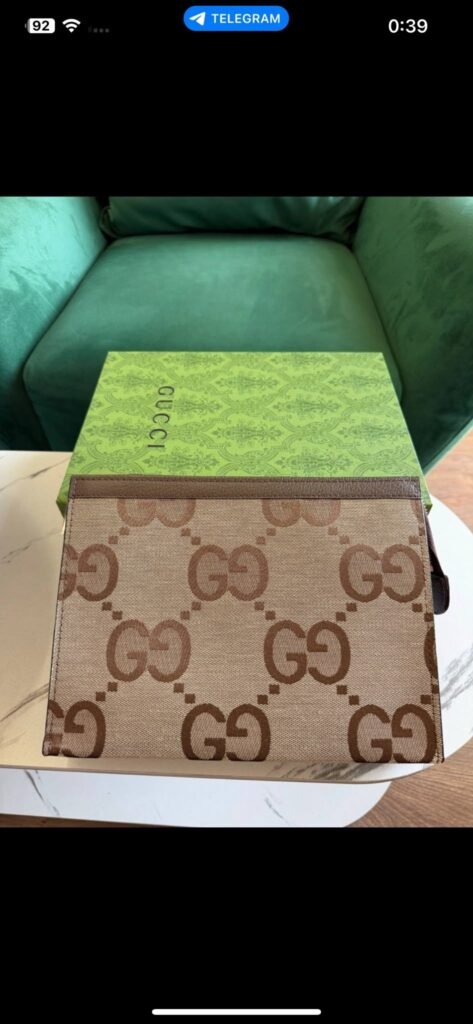 كلتش بيج مونوغرام