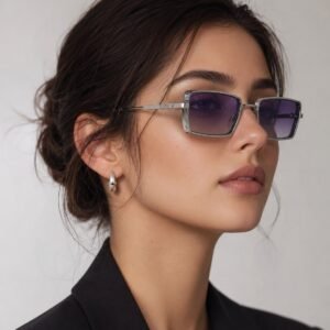 نظارة شمسية بنفسجية شفافة