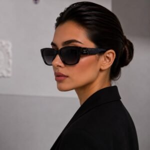 نظارة شمسية سوداء دائرية