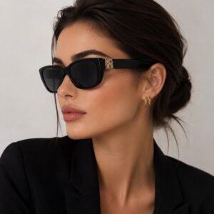 نظارة شمسية سوداء مستطيلة فاخرة